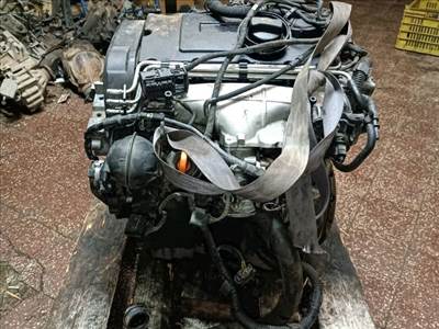 Volkswagen Passat B6 Motorblokk (Fűzött) *163864*