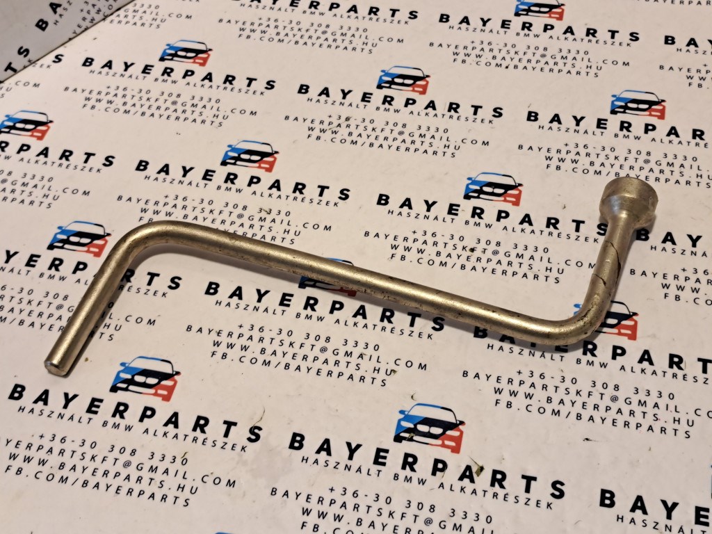 BMW E21 E30 E36 E46 E90 E28 E34 E39 E60 E32 E38 kerékkulcs kerék kulcs - rozsdás 2. kép
