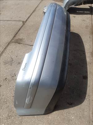 Volkswagen Bora 98-05 Hátsó Lökhárító