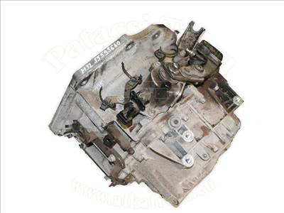 Opel Astra J 2009-2018 - váltó, M32 3.35, manuális, b16dtl, 4/5ajtós és caravan, jelölés: BCG
