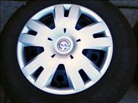  5x105 lyukosztású 16" újszerű Opel Mokka lemezfelni, rajta 215/65 Continental nyári gumi