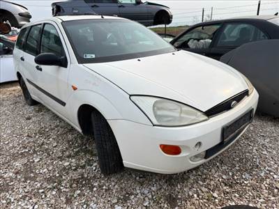 Ford Focus Mk1 Jobb első Dobbetét (Kerékjárati, Műanyag) *159611*