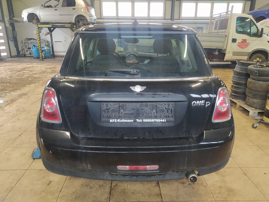MINI MINI (R56) One D - Bontódik! 5. kép