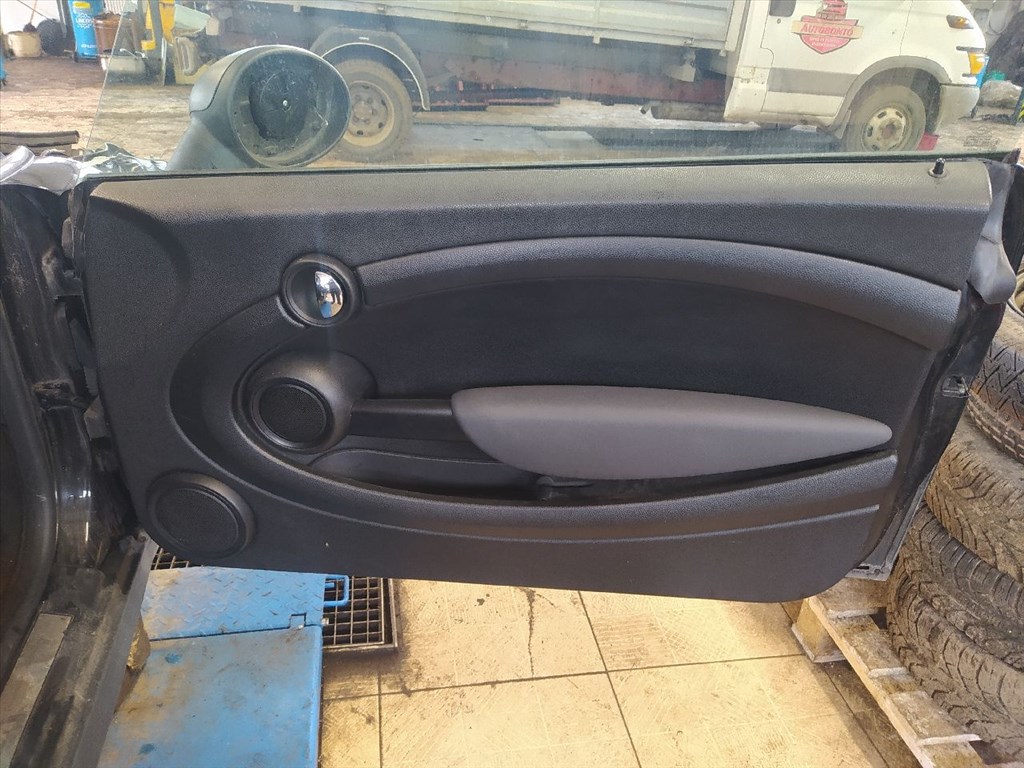 MINI MINI (R56) One D - Bontódik! 14. kép