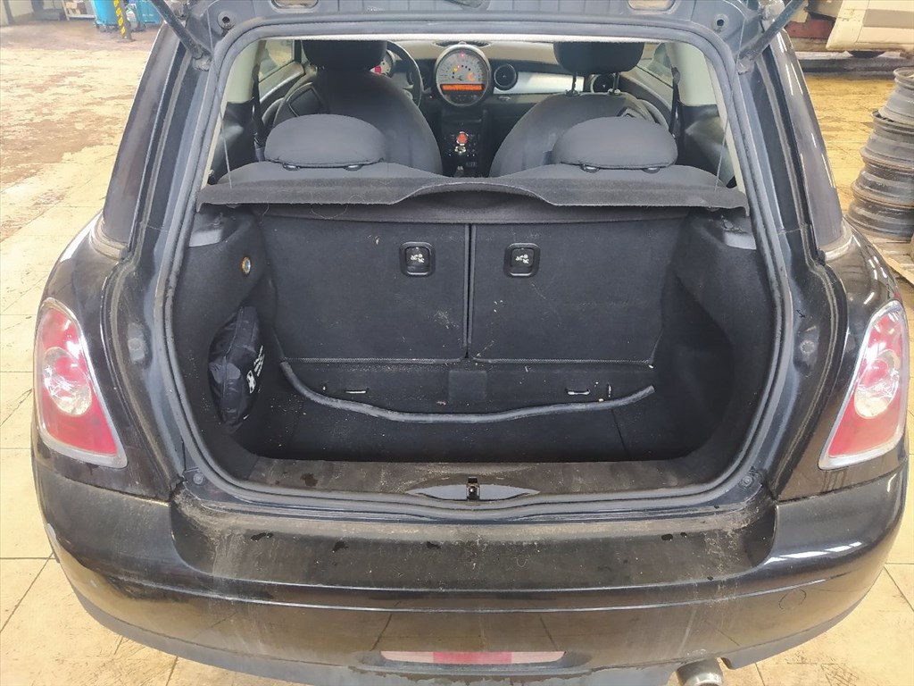 MINI MINI (R56) One D - Bontódik! 15. kép