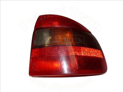 Opel Astra F 1991-2002 - hátsó lámpa, jobb oldali, 4ajtós és cabrio, 94-, üres, sérült!