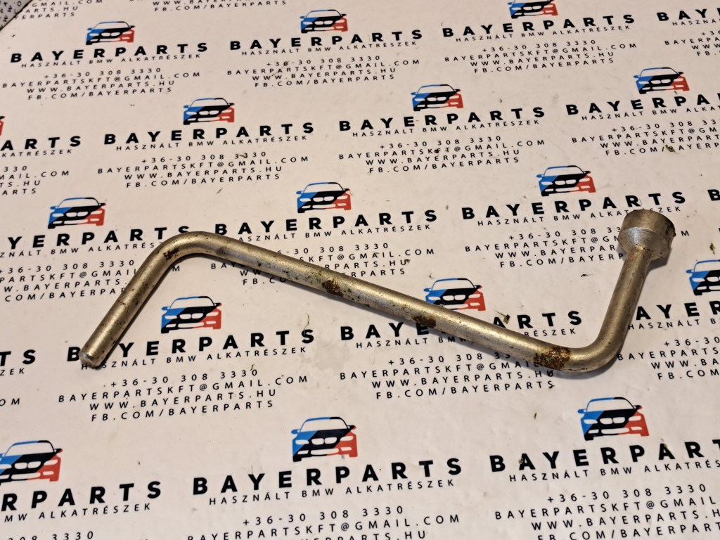 BMW E21 E30 E36 E46 E90 E28 E34 E39 E60 E32 E38 kerékkulcs kerék kulcs - rozsdás 2. kép