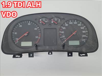 Volkswagen Golf IV, Volkswagen Bora 1.9 TDI ALH kilométer óra VDO (34576) 1j0920806e