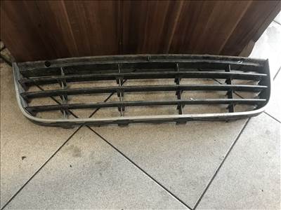 Volkswagen Jetta V első lökhárító középső rács 1K0853677C