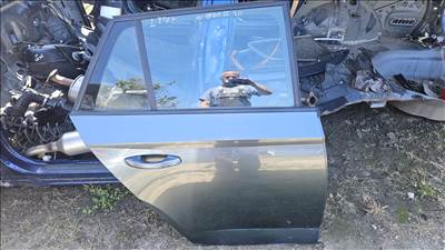 Skoda Fabia III Jobb hátsó ajtó 