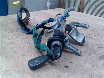 SUZUKI SWIFT 96-05 Gyújtáskapcsoló