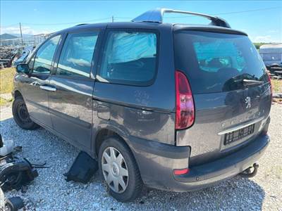 Peugeot 807 Bal Hátsó Lámpa *165047*