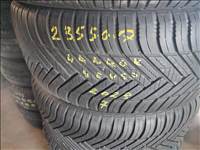  235/50/17"  Hankook négyévszakos gumi 