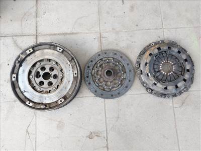 BMW E87 E90 E91 118i 120i 318i 320i Z4 N45 N46 kuplung lendkerék szett