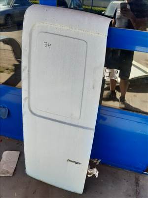 Fiat Doblo Jobb Csomagtérajtó