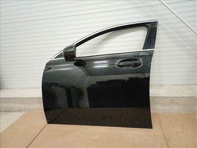 Mercedes-Benz a-osztály w177 (a177) bal első ajtó