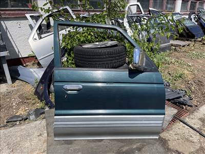 Mitsubishi Pajero II Jobb első ajtó