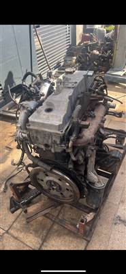 Mitsubishi Pajero IV komplett motorblokk 