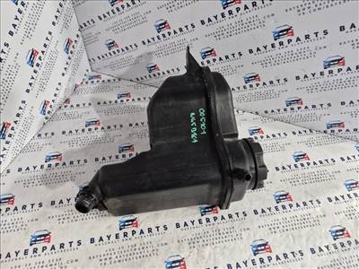 BMW E81 E82 E87 E88 E90 E91 E92 E93 X1 Z4 116i 118i 120i 316i 318i 320i 323i 325i 328i 330i stb. benzines kiegyenlítő tartály