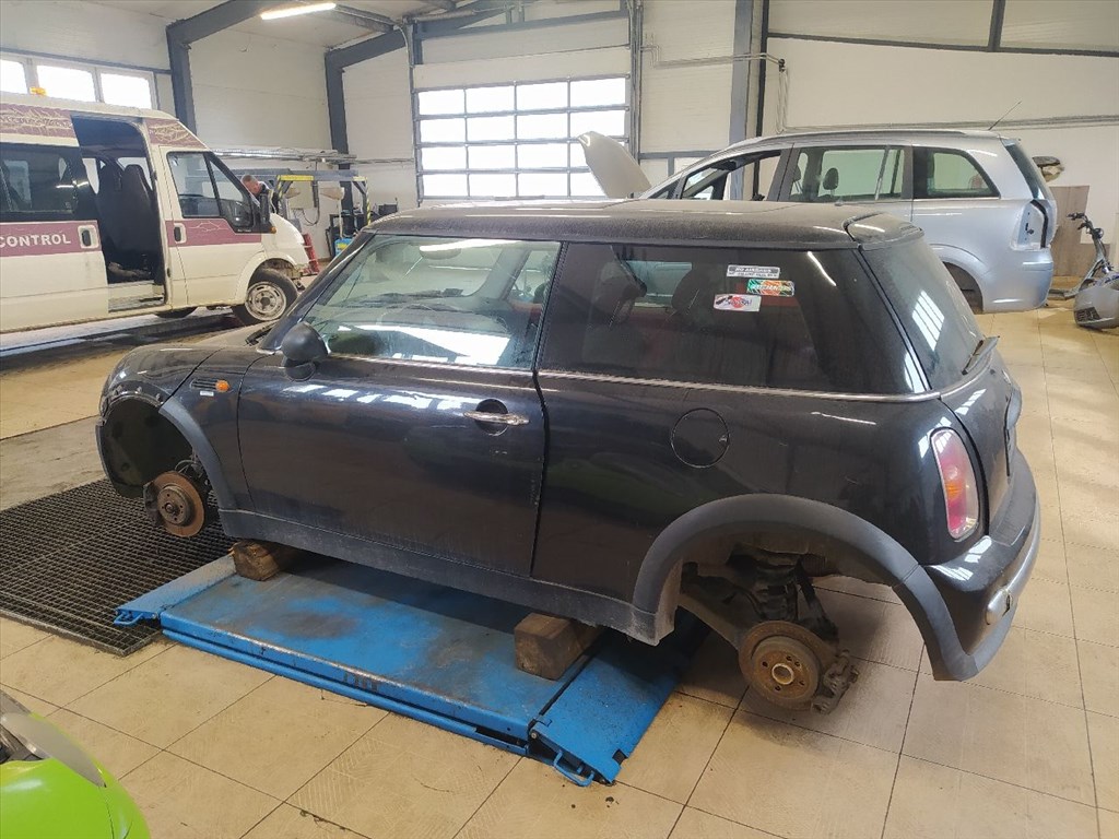 MINI MINI (R50, R53) One - Bontódik! 3. kép