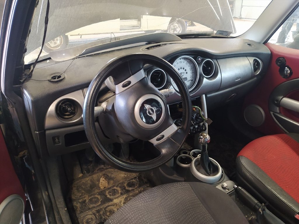 MINI MINI (R50, R53) One - Bontódik! 16. kép
