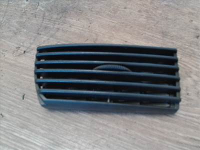 FIAT PUNTO III. Középső szellőző jobb