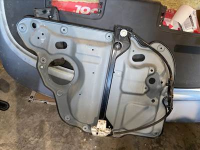 Volkswagen Touran I Jobb hátsó Ablakemelő Szerkezet 3780 1t0839730f