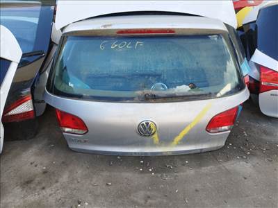 Volkswagen Golf 6 csomagtérajtó kompletten. Angol lámpa van benne