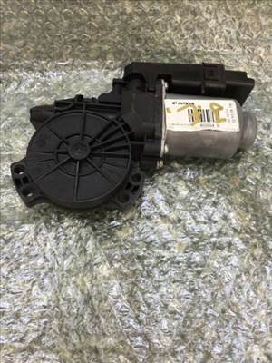 Kia Ceed ED ablakemelő motor jobb 824601H010-BON