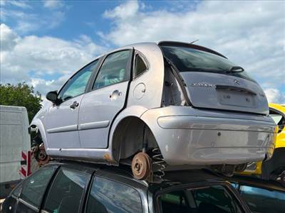 Citroën C3 I Bal hátsó Ajtó (Üres lemez) *165613*