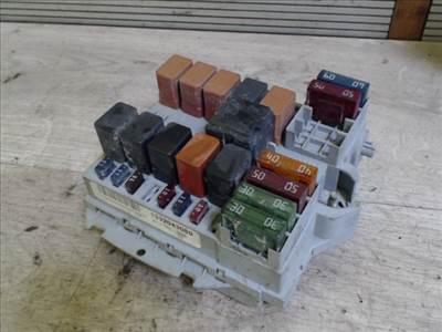 FIAT DUCATO 94-02 Biztosítéktábla BCM BSI BSM SAM GEM modul Motortér