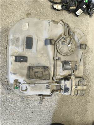 Kia Cee'd (JD) 1.4  tank 