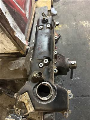 Toyota Yaris 1,4  szelepfedél 