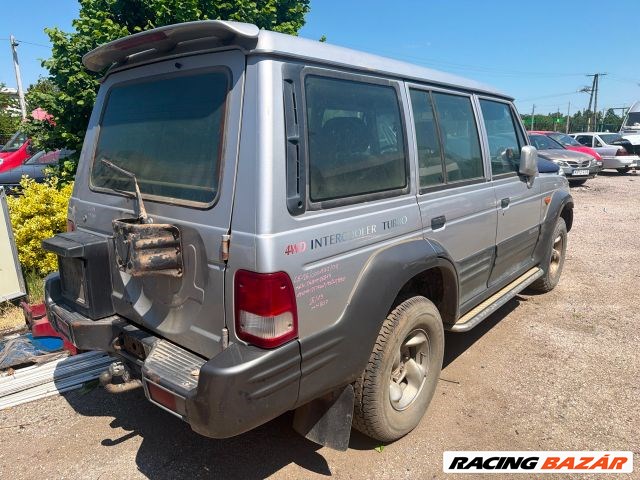 Hyundai Galloper Csomagtérajtó (Részeivel) *165950* 3. kép