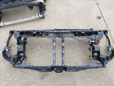 Opel Movano B / Renault Master 2010- homlokfal 8200657209