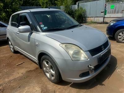 Suzuki Swift 1.3 -M13A-  bontott alkatrészei