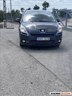 Eladó Peugeot 5008 HDi 110 (1560 cm³, 112 PS)
