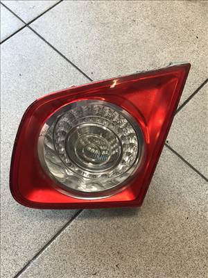 Volkswagen Jetta V jobb hátsó belső lámpa 1K5945094
