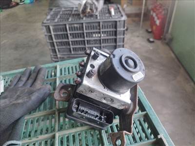 Suzuki Swift 2005- ABS kocka 62j0be2wd