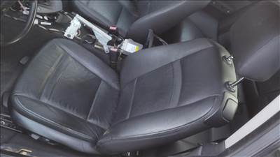 BMW E92-93 fekete bőr ülés szett