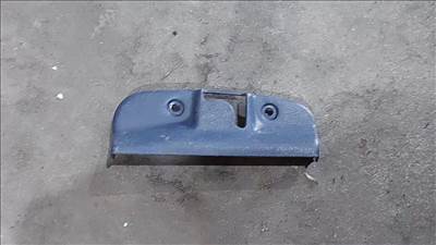 Nissan Terrano WD21 87- Csomagtérajtó csomagtartó nyitó burkolat 0018