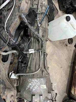 Porsche Cayenne II turbó 4.5 V8 automata váltó