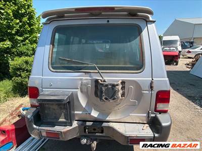 Hyundai Galloper Hátsó Lökhárító (Részeivel) *165951*