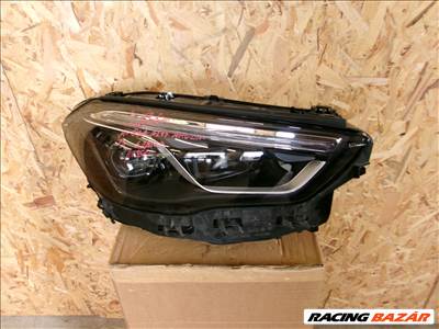 MERCEDES GLA-OSZTÁLY A247 AMG-Line jobb első LED fényszóró 2023- A2479064204