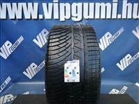 295/30 R19 Michelin Pilot Alpin PA4 téli gumi