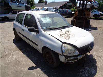 Renault Clio II bontott alkatrészei