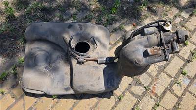 Volkswagen Golf III benzintank 1h0201085