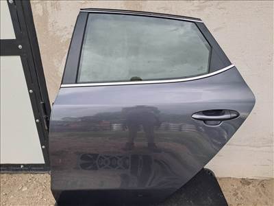 Kia Cee'd (JD) hatchback Bal hátsó ajtó 