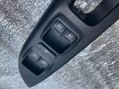 Skoda Octavia II bal első ablakemelő kapcsoló 1z1867171