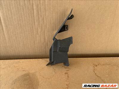 Suzuki Swift bal szélvédő alatti burkolat 7237268l1l